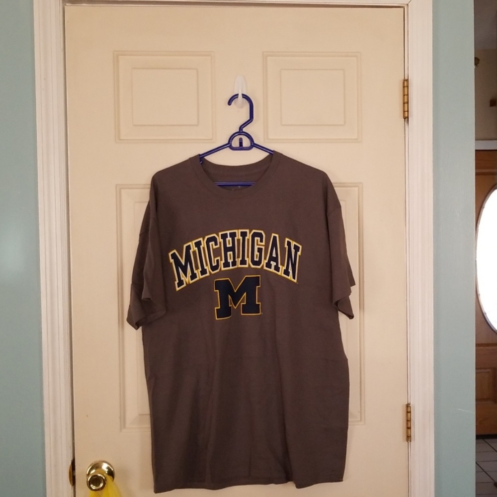 Michigan Wolverines short sleeve T-shirt